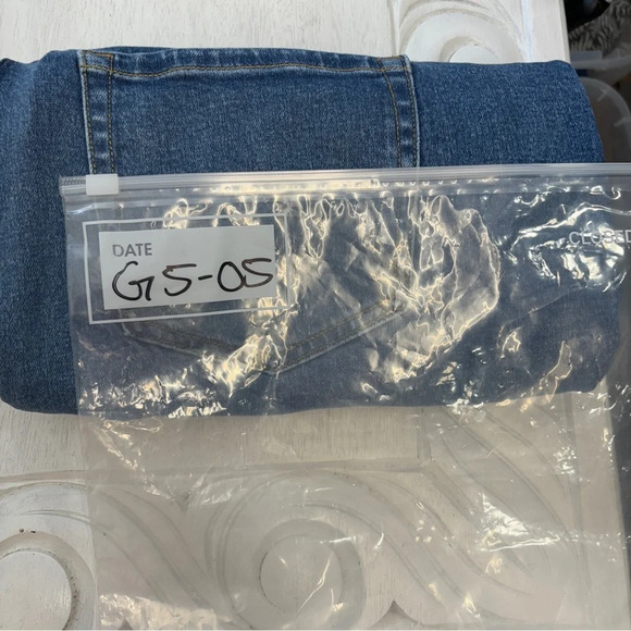 Lane Bryant 20 Crop Jeans - Picture 8 of 8